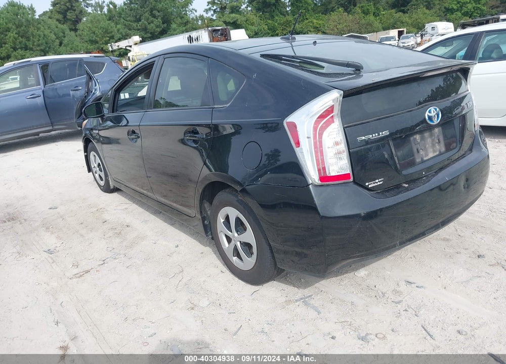 2013 TOYOTA PRIUS THREE VIN: JTDKN3DU7D1625326