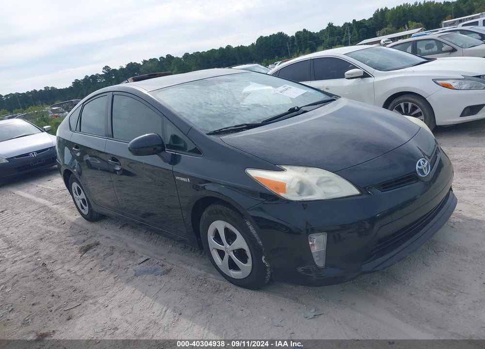 2013 TOYOTA PRIUS THREE VIN: JTDKN3DU7D1625326