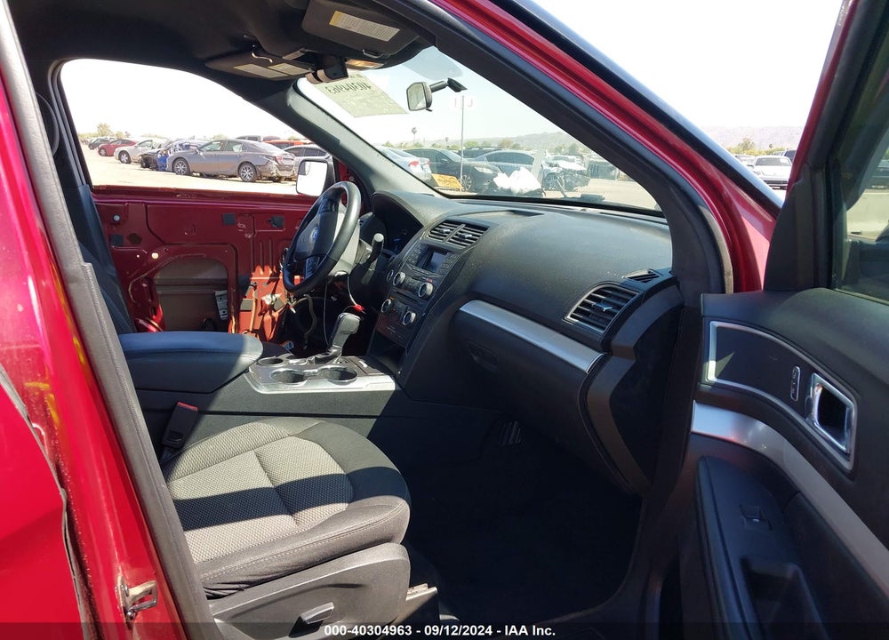 2017 FORD EXPLORER XLT VIN: 1FM5K7D88HGE38837