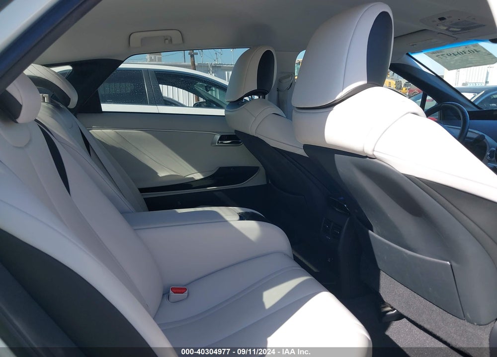2017 TOYOTA MIRAI VIN: JTDBVRBD7HA001604
