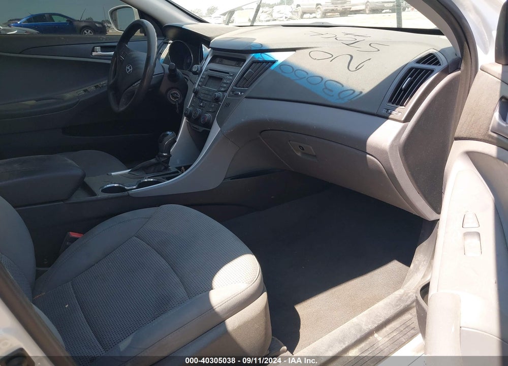 2014 HYUNDAI SONATA GLS VIN: 5NPEB4AC6EH826751