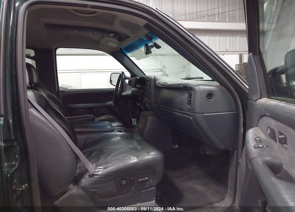 2001 CHEVROLET SILVERADO 3500 LT VIN: 1GCJK33171F172173