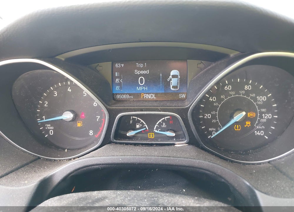 2018 FORD FOCUS SE VIN: 1FADP3K28JL313770