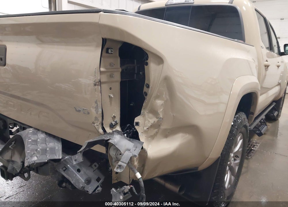 2019 TOYOTA TACOMA SR5 V6 VIN: 3TMCZ5AN7KM217958