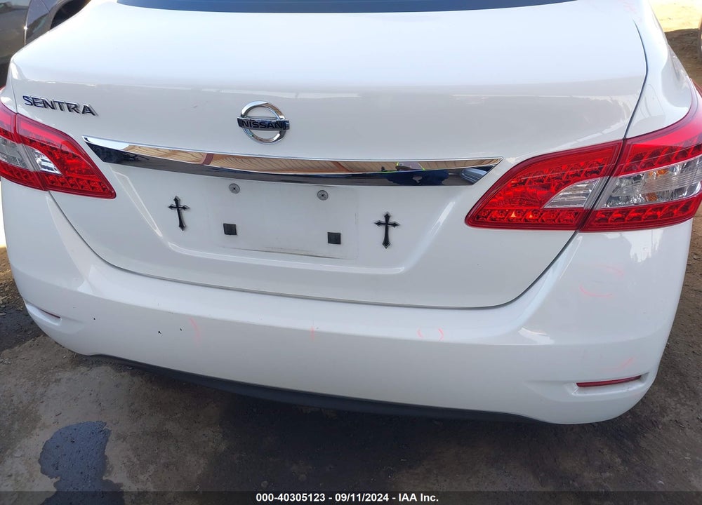 2015 NISSAN SENTRA S VIN: 3N1AB7AP6FY235653