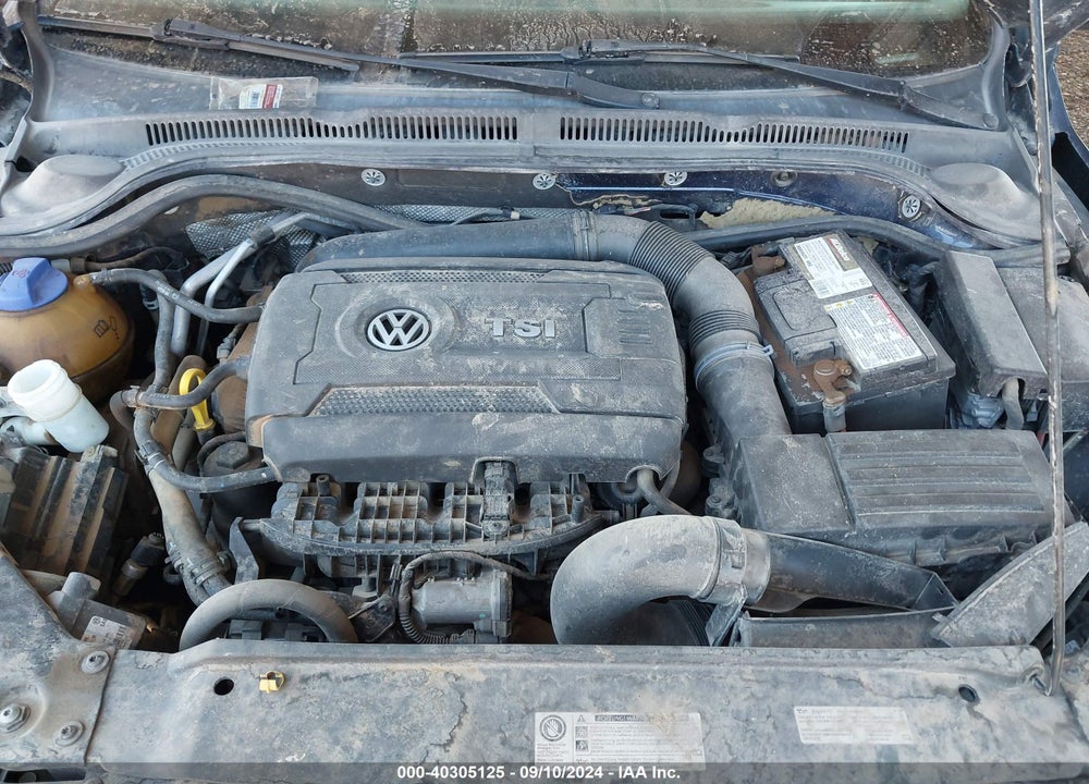 2014 VOLKSWAGEN JETTA 1.8T SE VIN: 3VWD07AJ5EM402521