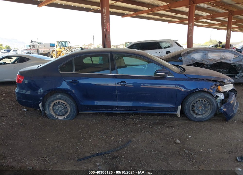 2014 VOLKSWAGEN JETTA 1.8T SE VIN: 3VWD07AJ5EM402521