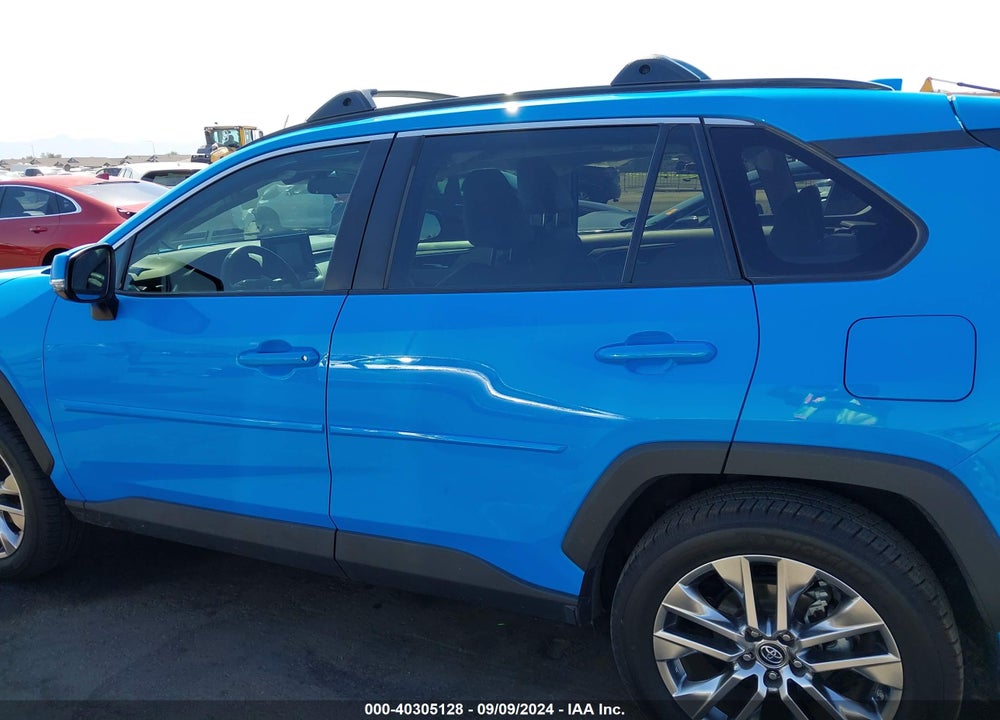 2019 TOYOTA RAV4 XLE PREMIUM VIN: 2T3C1RFV2KW051614