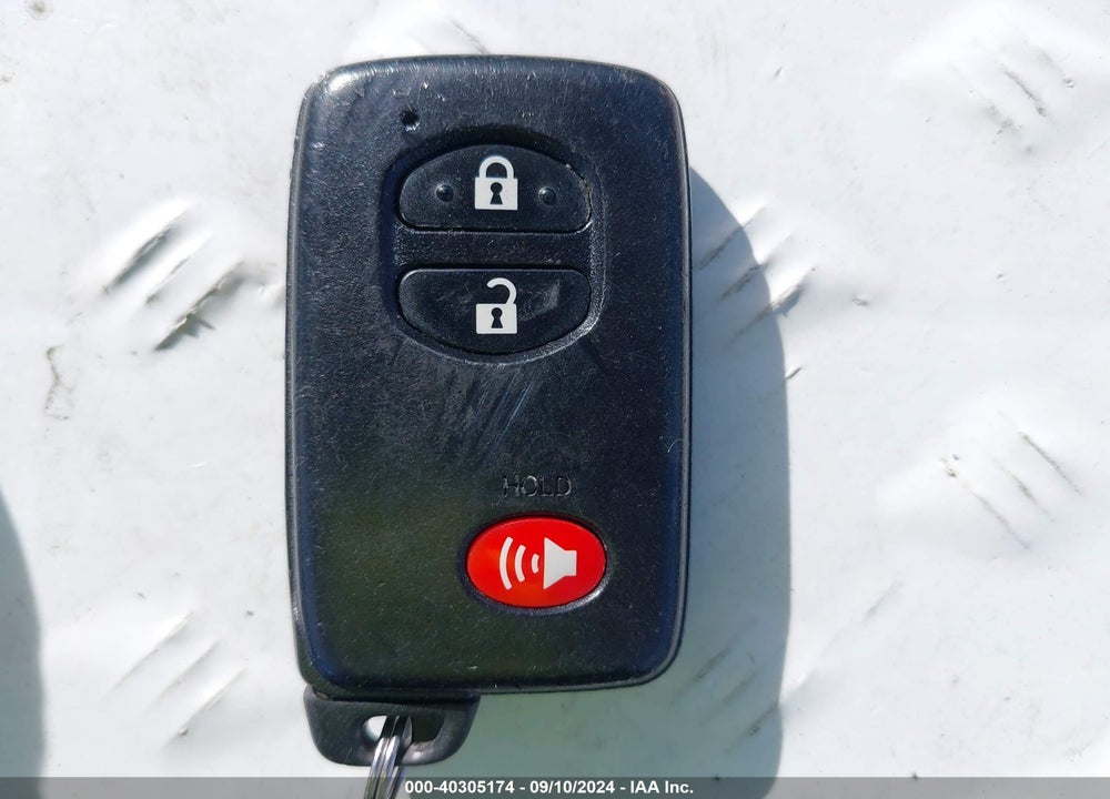 2014 TOYOTA PRIUS THREE VIN: JTDKN3DU3E0359293