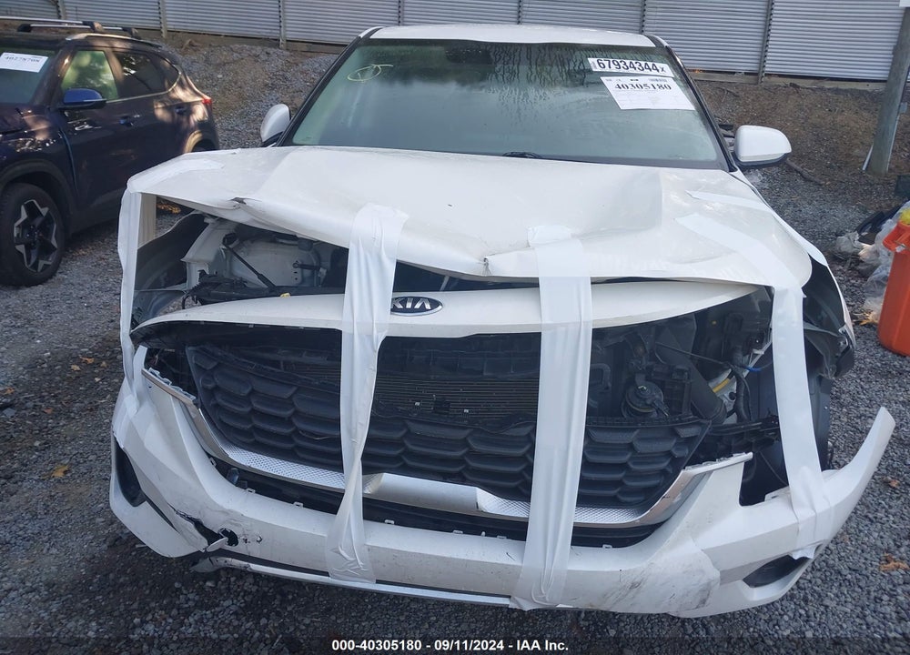 2021 KIA SELTOS LX VIN: KNDEPCAA0M7182774