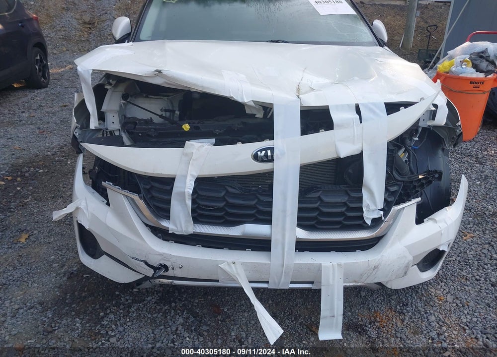 2021 KIA SELTOS LX VIN: KNDEPCAA0M7182774
