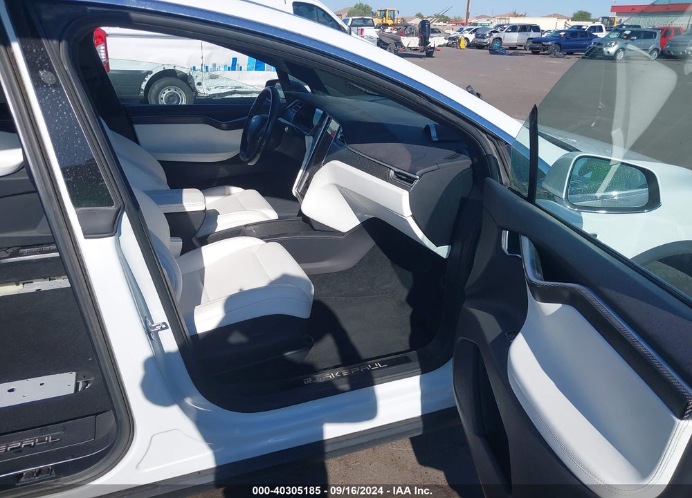 2017 TESLA MODEL X P100D VIN: 5YJXCBE49HF051801