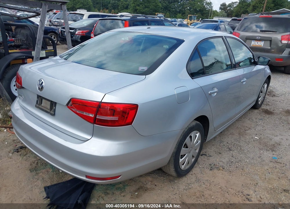 2015 VOLKSWAGEN JETTA 2.0L S VIN: 3VW2K7AJ4FM345313