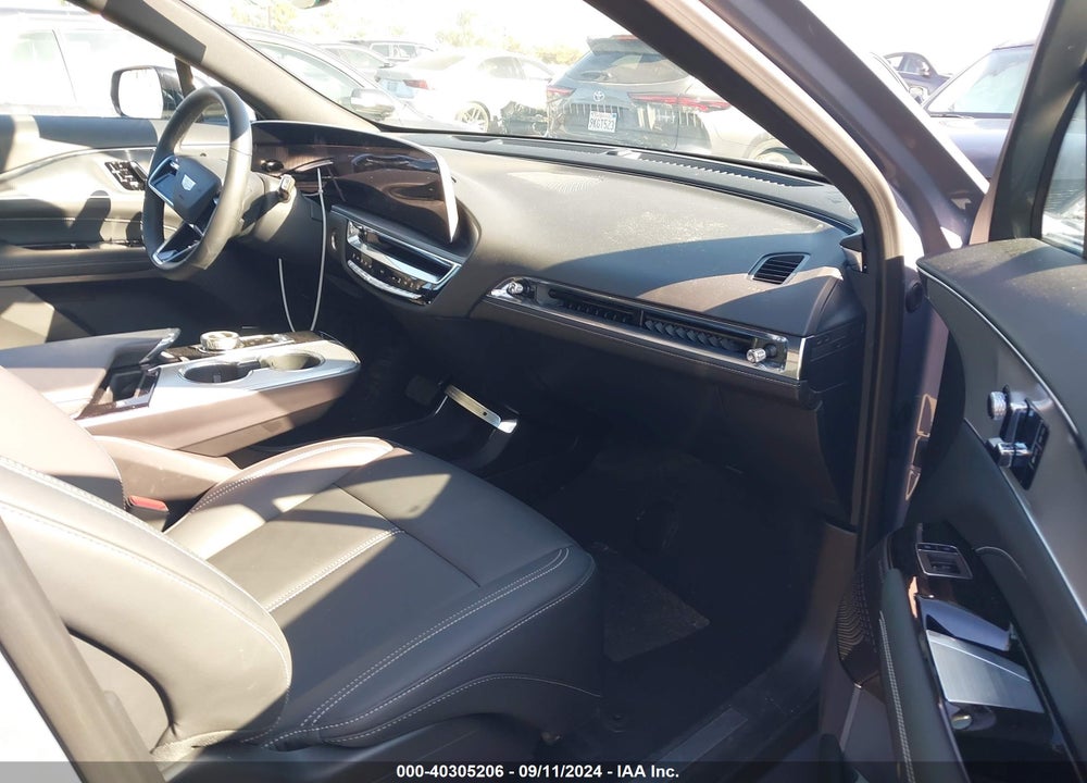 2024 CADILLAC LYRIQ TECH W/1SA VIN: 1GYKPMRL7RZ139036