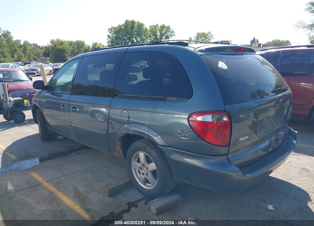 2005 DODGE GRAND CARAVAN SXT VIN: 2D4GP44L25R544912