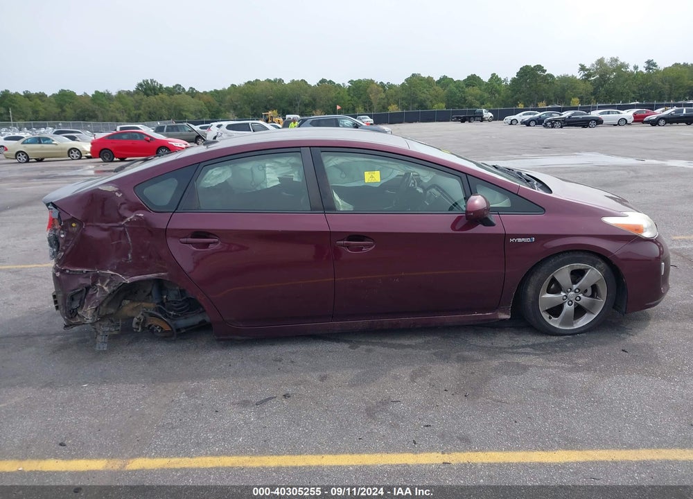 2013 TOYOTA PRIUS THREE SE VIN: JTDKN3DU4D5592018