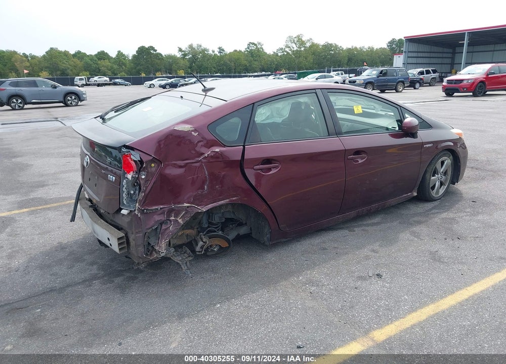 2013 TOYOTA PRIUS THREE SE VIN: JTDKN3DU4D5592018