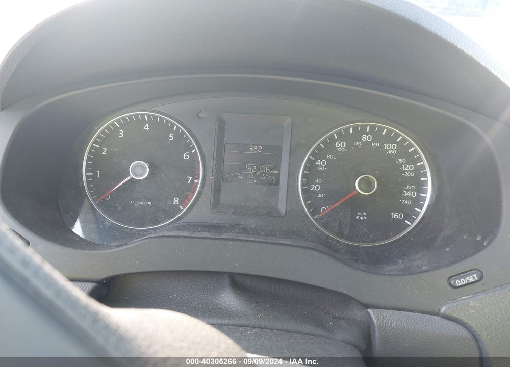 2013 VOLKSWAGEN JETTA 2.5L SE VIN: 3VWDP7AJ0DM244079