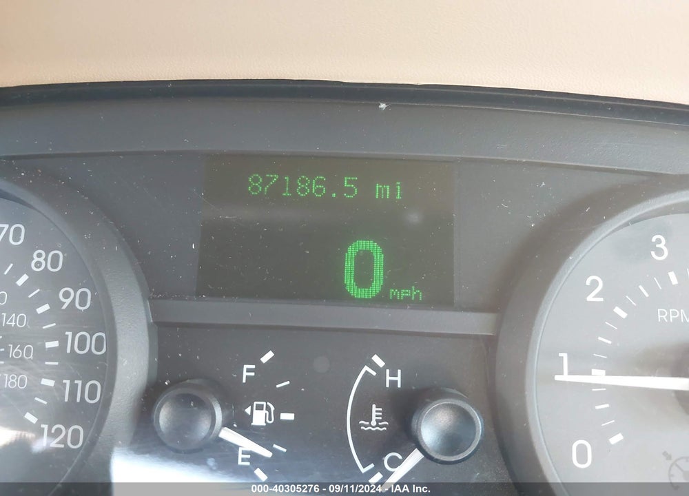 2010 MERCURY GRAND MARQUIS LS (FLEET ONLY) VIN: 2MEBM7FV7AX627367