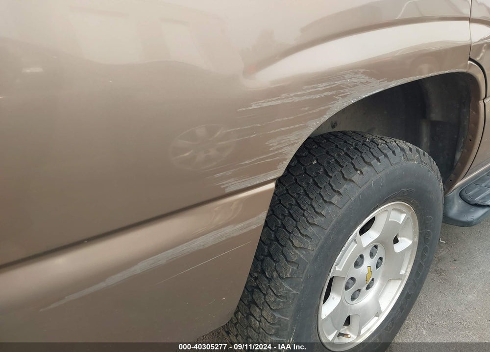 2003 CHEVROLET TAHOE LS/LT/Z71 VIN: 1GNEK13Z53R123476