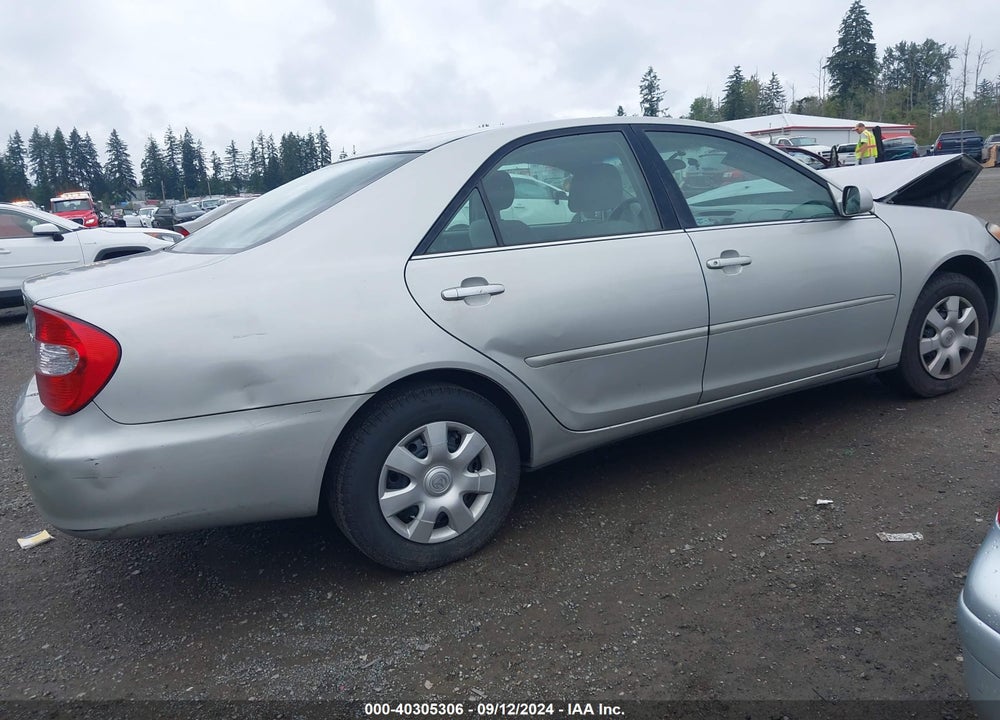 2004 TOYOTA CAMRY LE VIN: 4T1BE32KX4U814046