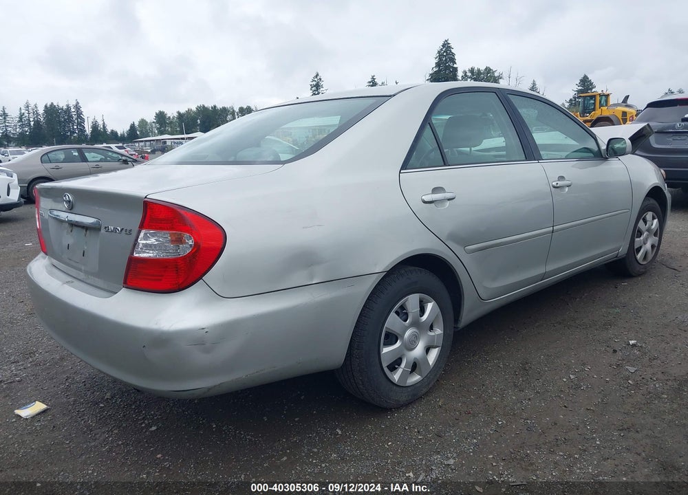 2004 TOYOTA CAMRY LE VIN: 4T1BE32KX4U814046