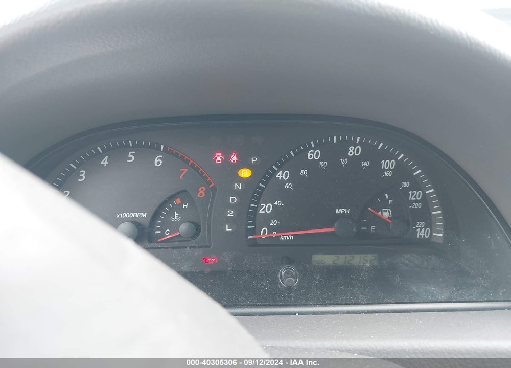 2004 TOYOTA CAMRY LE VIN: 4T1BE32KX4U814046