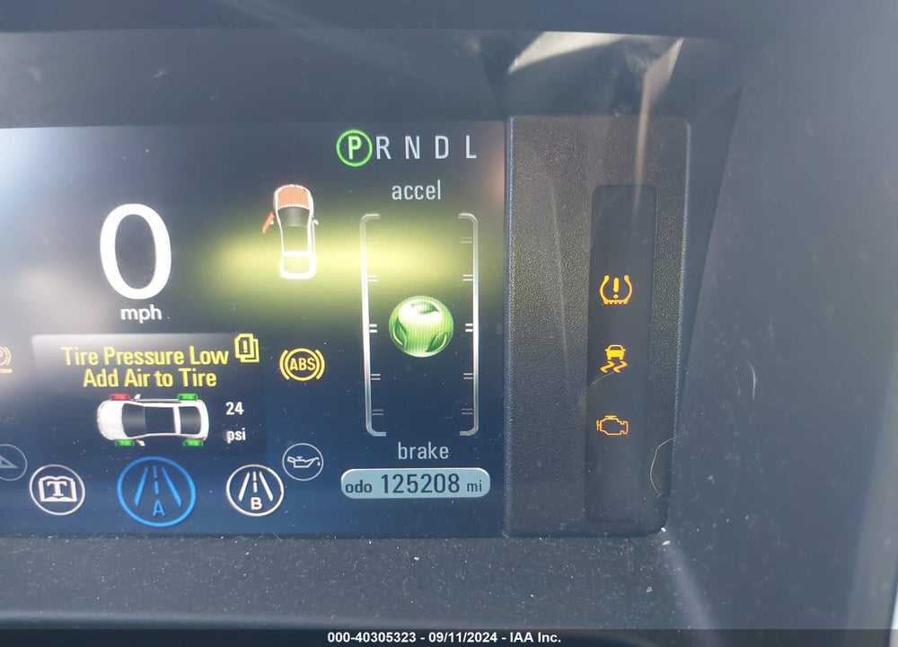2011 CHEVROLET VOLT VIN: 1G1RD6E40BU102915