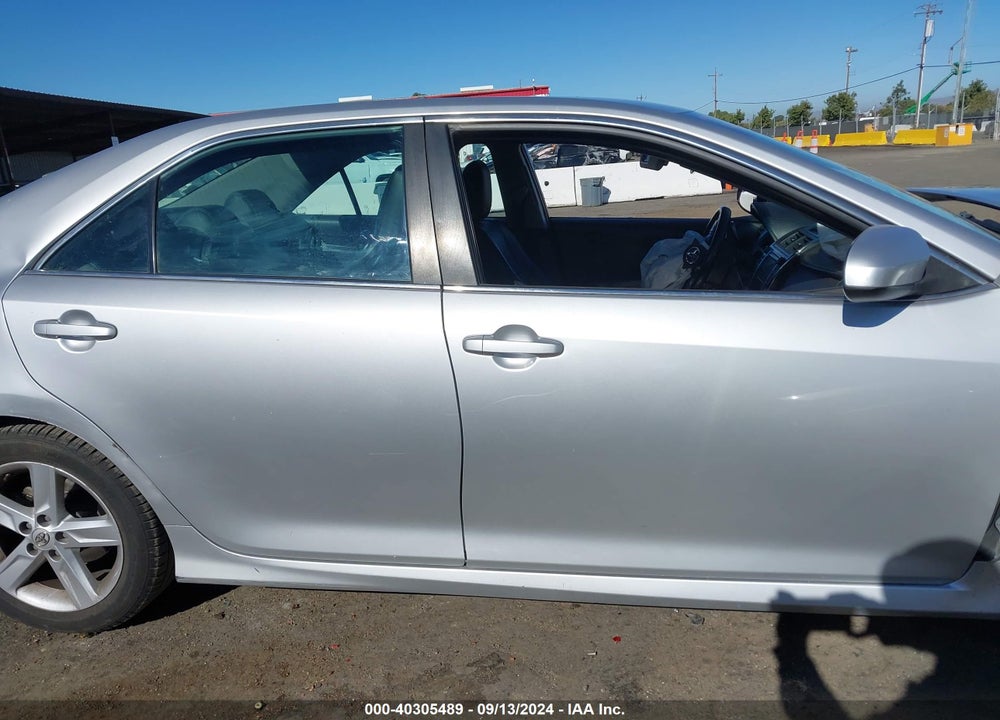 2013 TOYOTA CAMRY SE VIN: 4T1BF1FK1DU256602