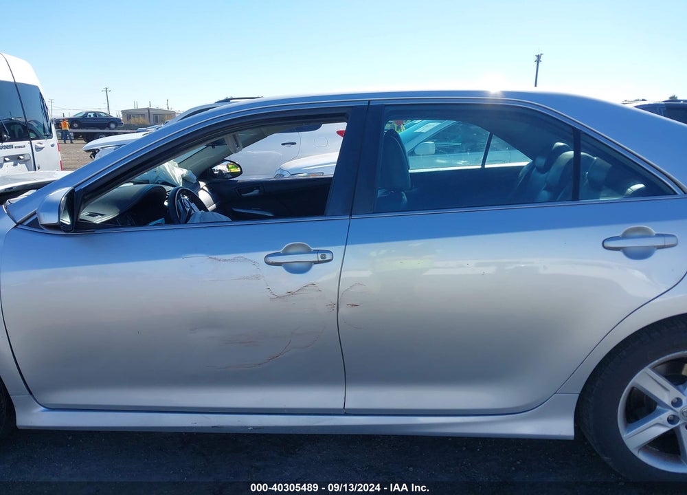 2013 TOYOTA CAMRY SE VIN: 4T1BF1FK1DU256602