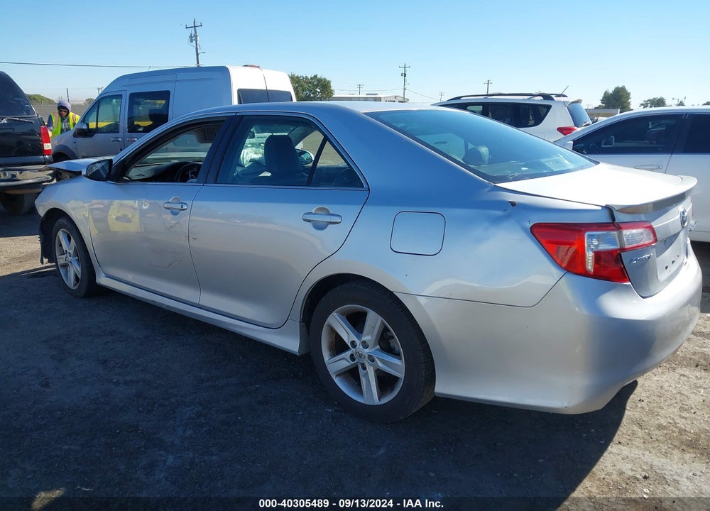 2013 TOYOTA CAMRY SE VIN: 4T1BF1FK1DU256602