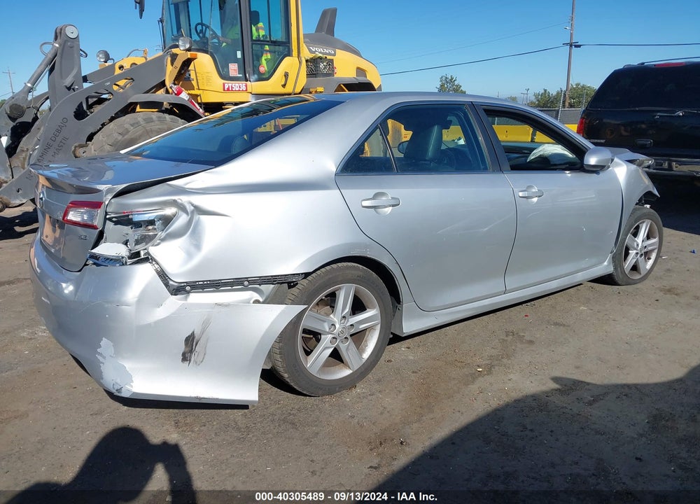 2013 TOYOTA CAMRY SE VIN: 4T1BF1FK1DU256602