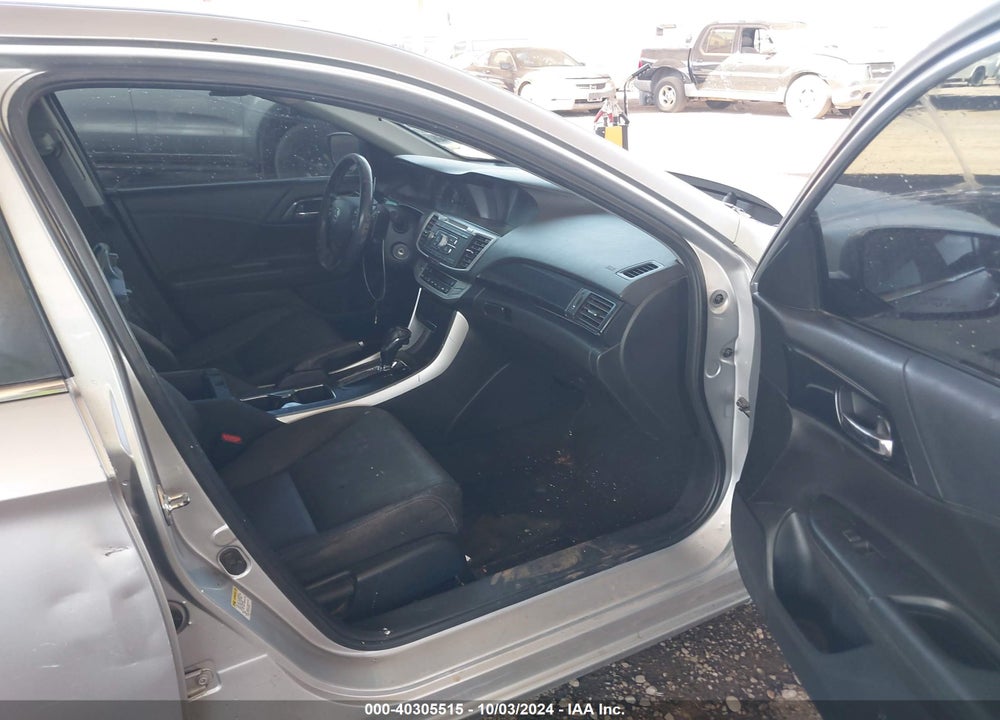 2013 HONDA ACCORD SPORT VIN: 1HGCR2F57DA111213