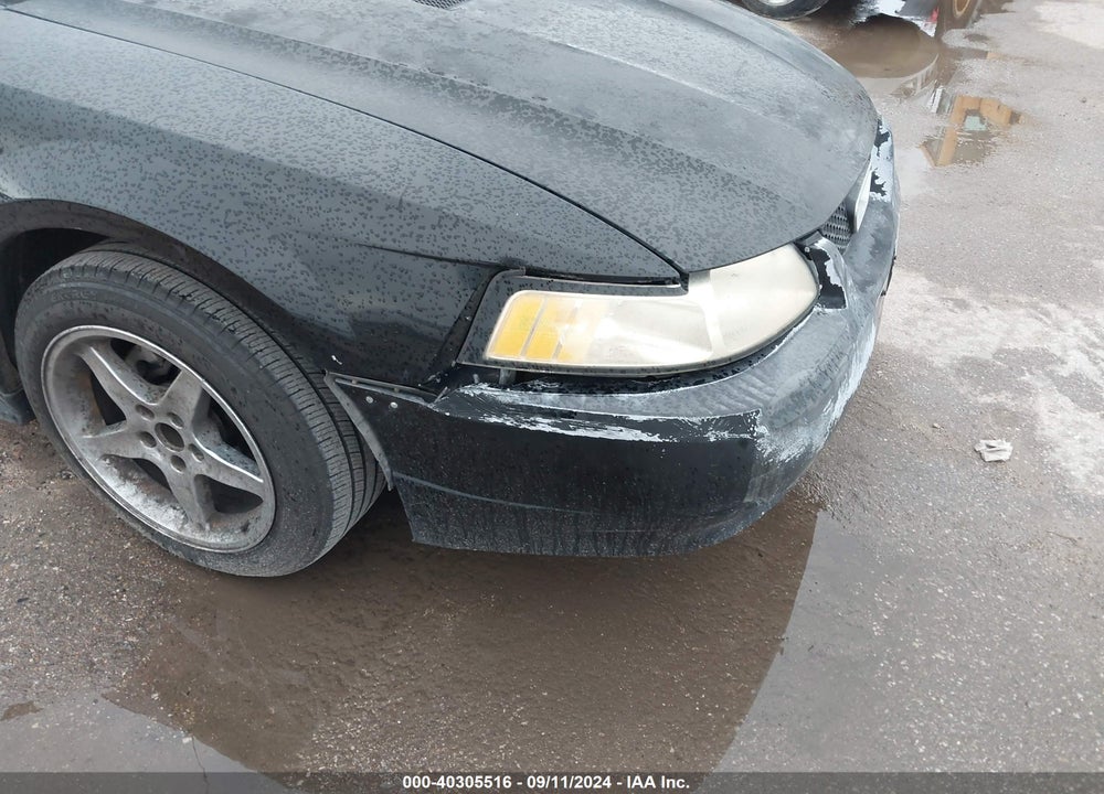 2001 FORD MUSTANG VIN: 1FAFP404X1F132848