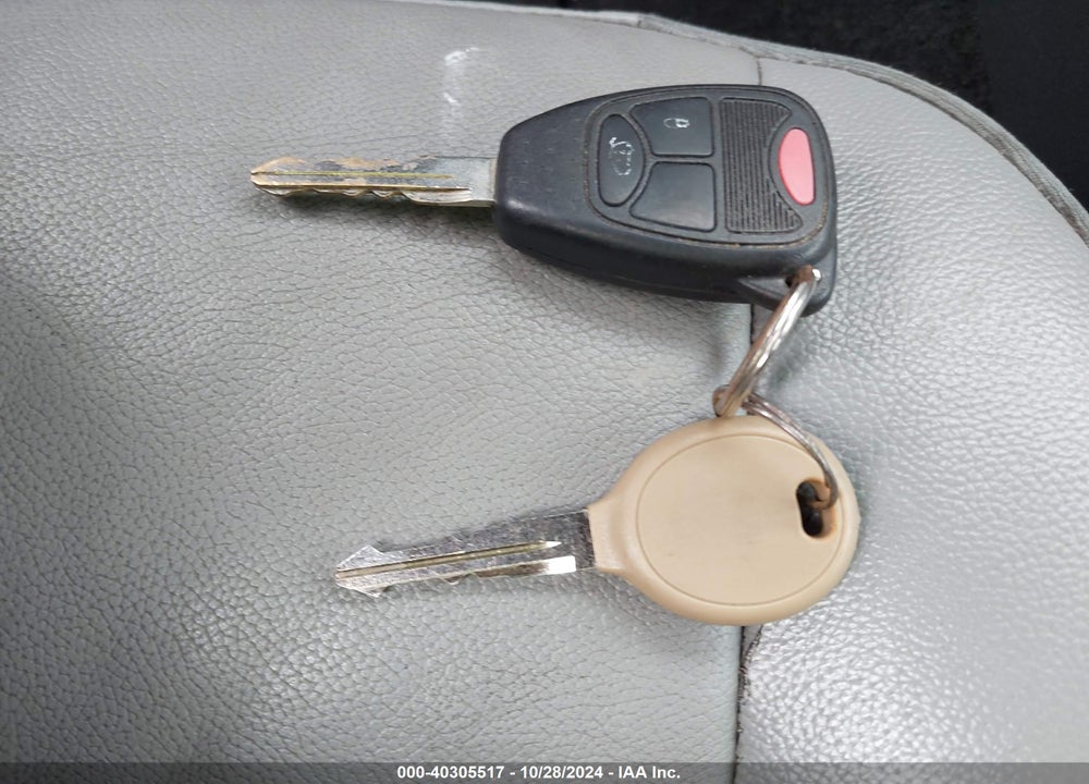 2007 CHRYSLER 300 TOURING VIN: 2C3KA53G17H859040