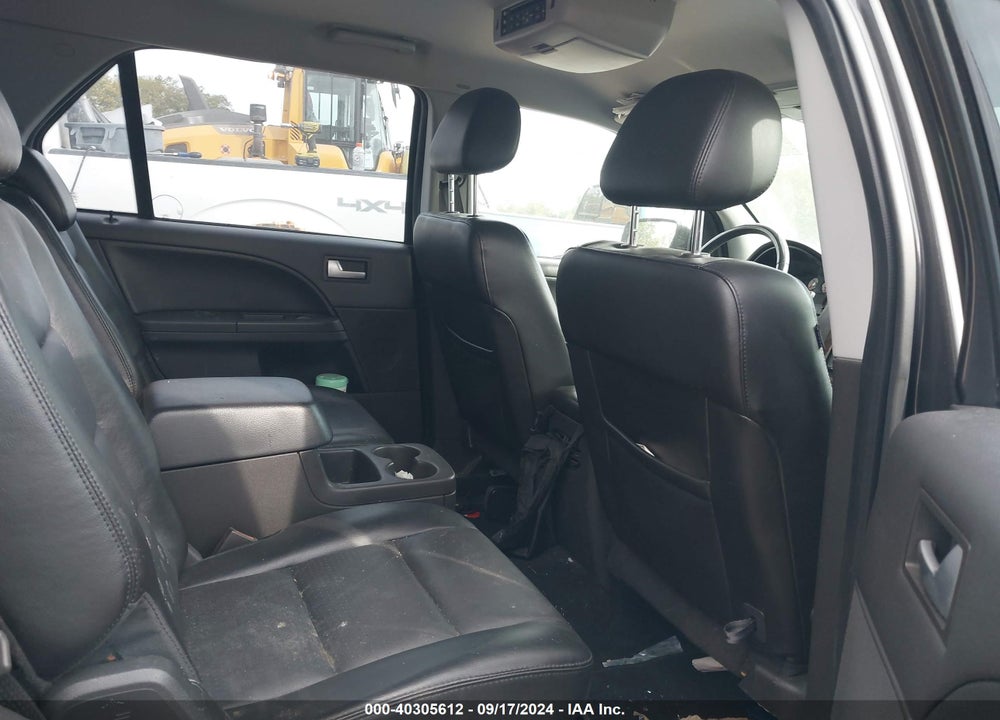 2007 FORD FREESTYLE LIMITED VIN: 1FMDK06107GA08057