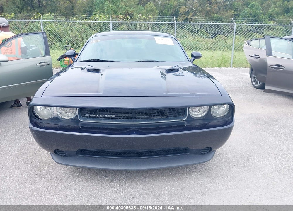 2011 DODGE CHALLENGER VIN: 2B3CJ4DG0BH569889