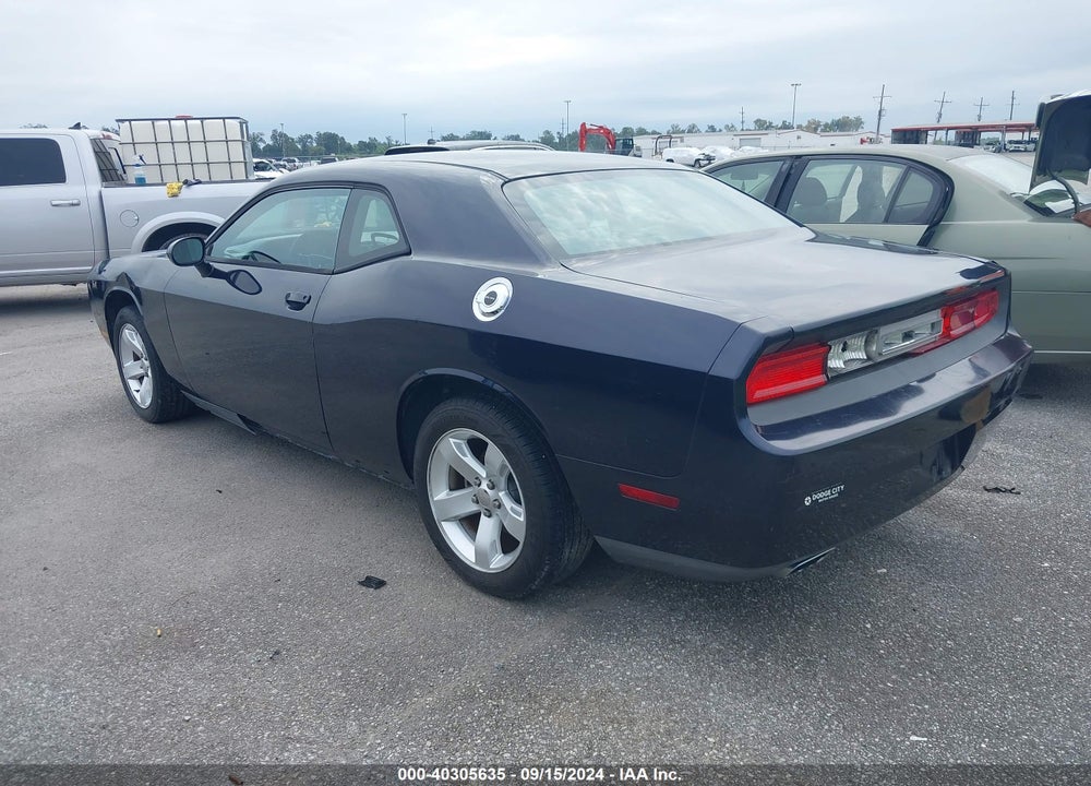 2011 DODGE CHALLENGER VIN: 2B3CJ4DG0BH569889