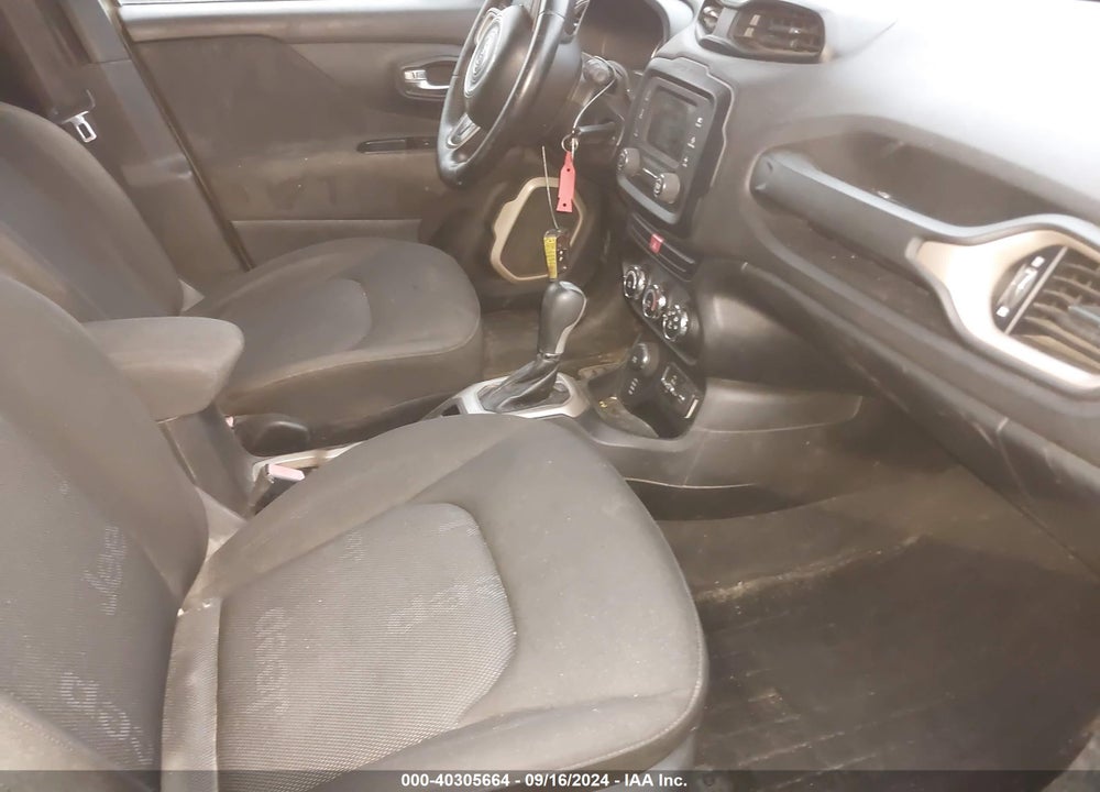 2015 JEEP RENEGADE LATITUDE VIN: ZACCJBBT8FPB40846