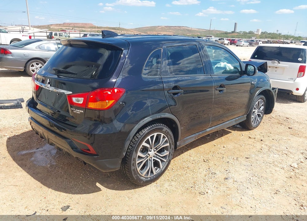 2018 MITSUBISHI OUTLANDER SPORT 2.0 ES VIN: JA4AR3AU1JZ017801