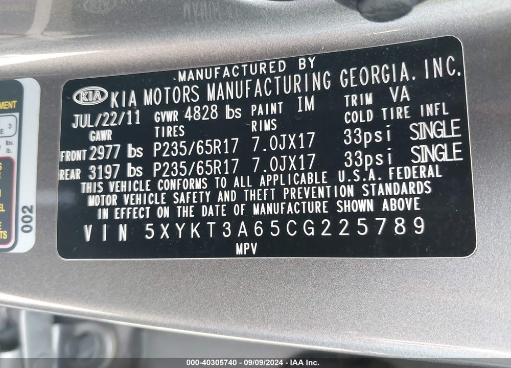 2012 KIA SORENTO LX VIN: 5XYKT3A65CG225789