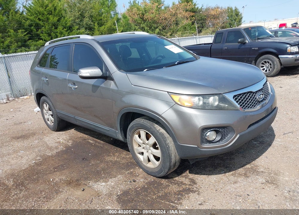 2012 KIA SORENTO LX VIN: 5XYKT3A65CG225789