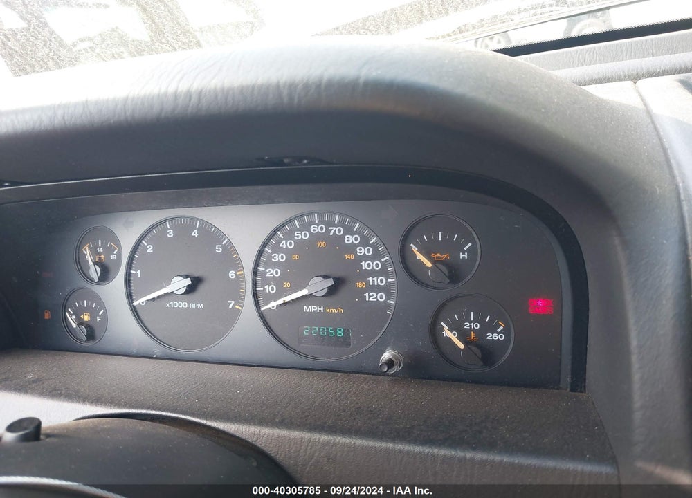 2004 JEEP GRAND CHEROKEE LAREDO VIN: 1J4GW48S84C103837