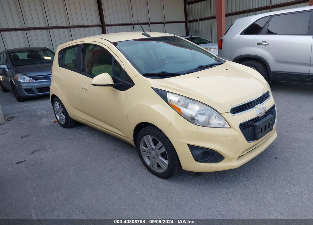 2014 CHEVROLET SPARK 1LT AUTO VIN: KL8CD6S95EC400182
