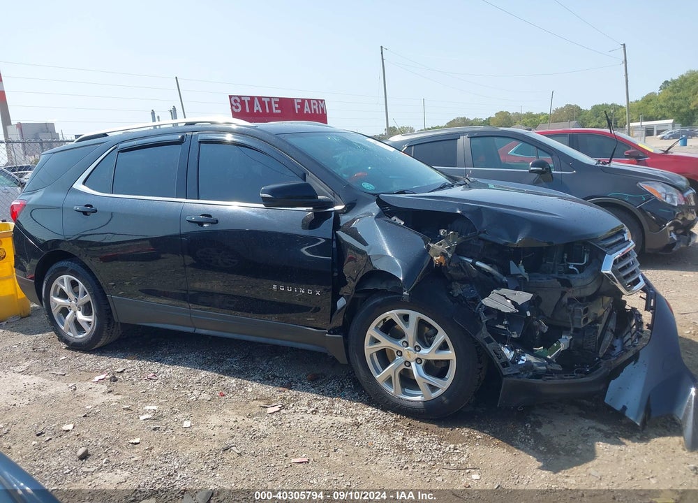 2018 CHEVROLET EQUINOX LT VIN: 2GNAXKEX5J6242235