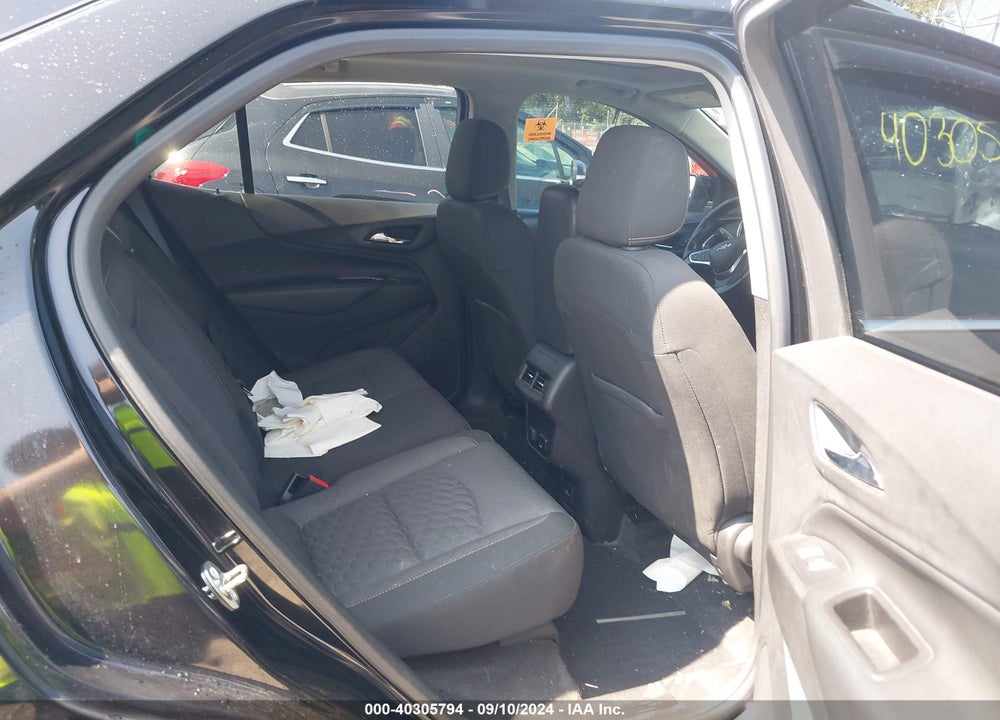 2018 CHEVROLET EQUINOX LT VIN: 2GNAXKEX5J6242235