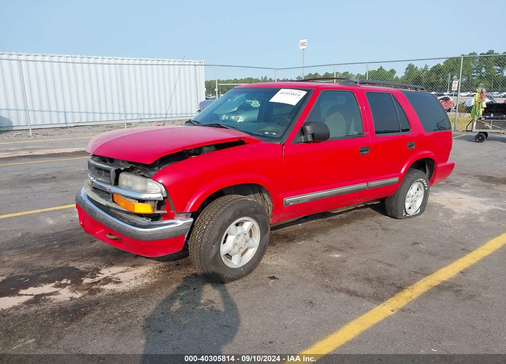2000 CHEVROLET BLAZER LS VIN: 1GNDT13W2Y2224148