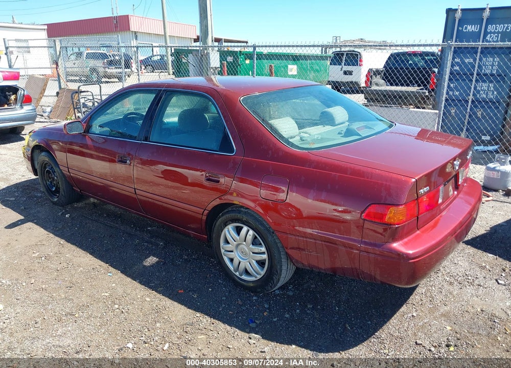 2001 TOYOTA CAMRY LE VIN: 4T1BG22K91U056927