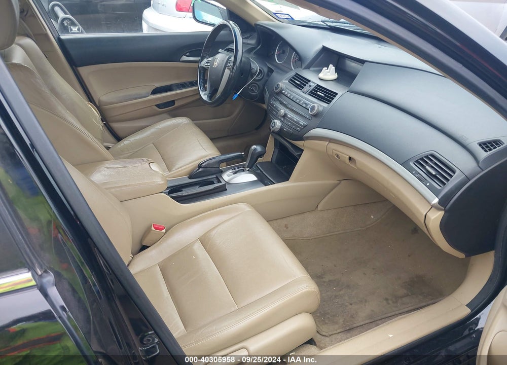 2012 HONDA ACCORD 2.4 SE VIN: 1HGCP2F63CA008948