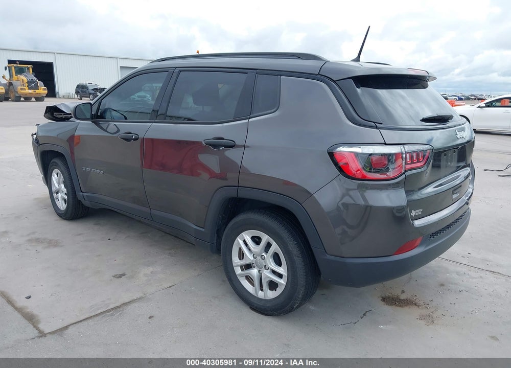 2018 JEEP COMPASS SPORT FWD VIN: 3C4NJCAB7JT123514
